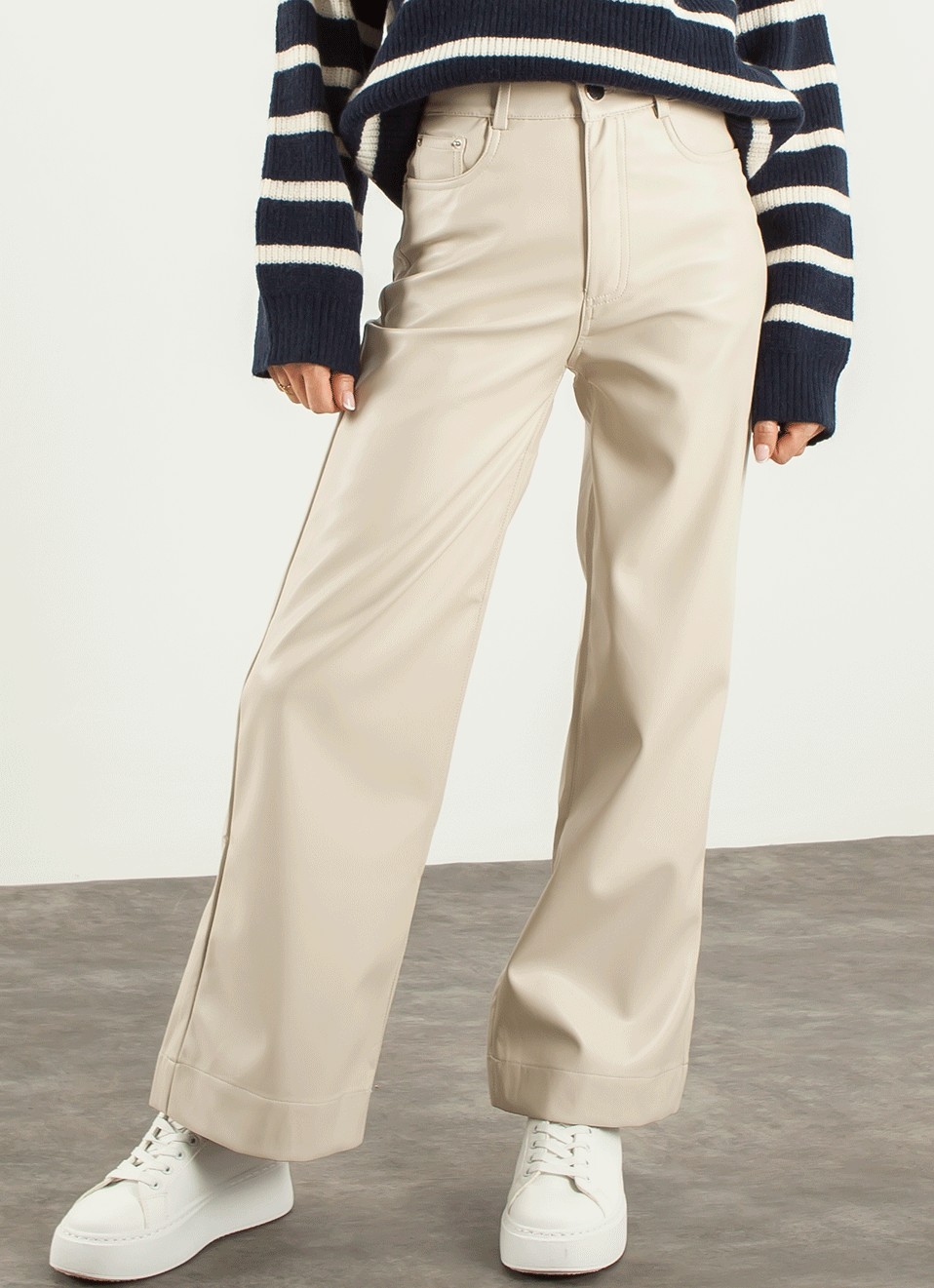 Pantalón Culotte Polipiel - Pantalón Mujer | Premonición.online