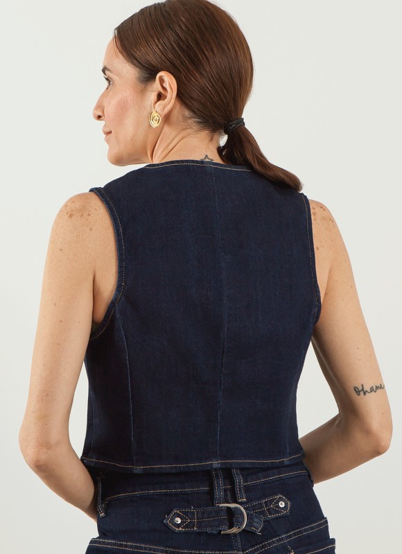 Chaleco Vaquero- Tendencias Mujer 2025| Premonición.online