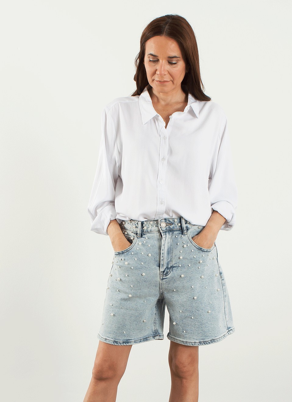 Shorts Vaqueros Con Perlas - Moda Mujer | Premonición.online