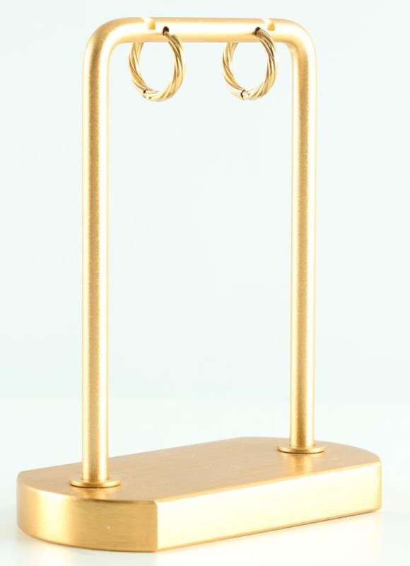 Pendientes de acero