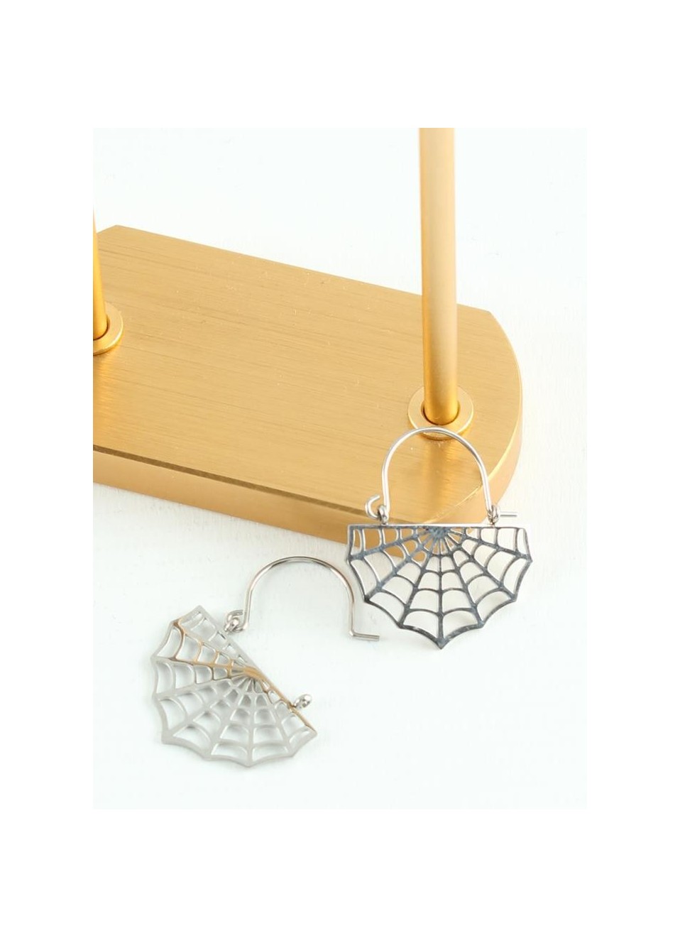 Pendientes de acero