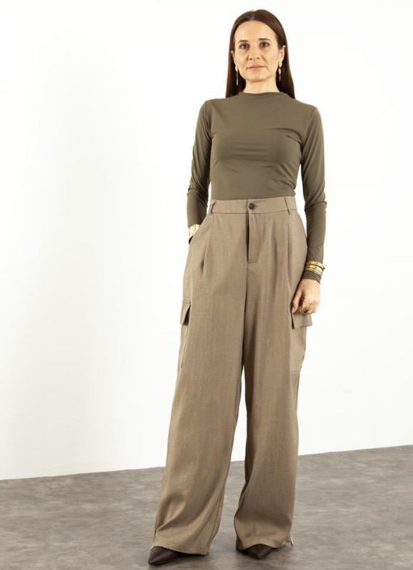 Pantalón cargo