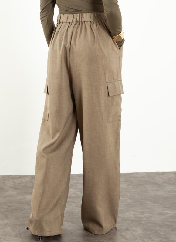 Pantalón cargo