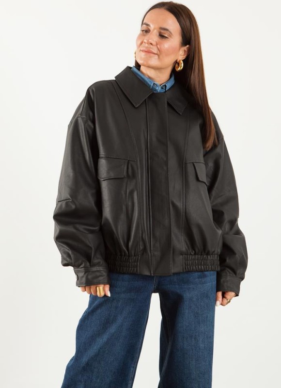 Cazadora polipiel oversize
