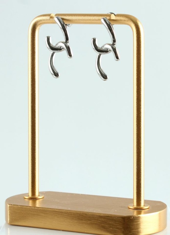 Pendientes acero