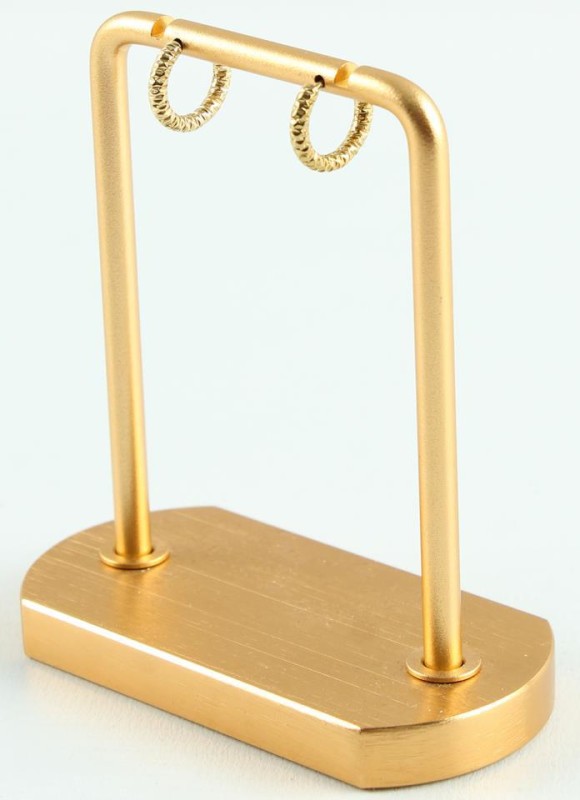Pendientes de acero