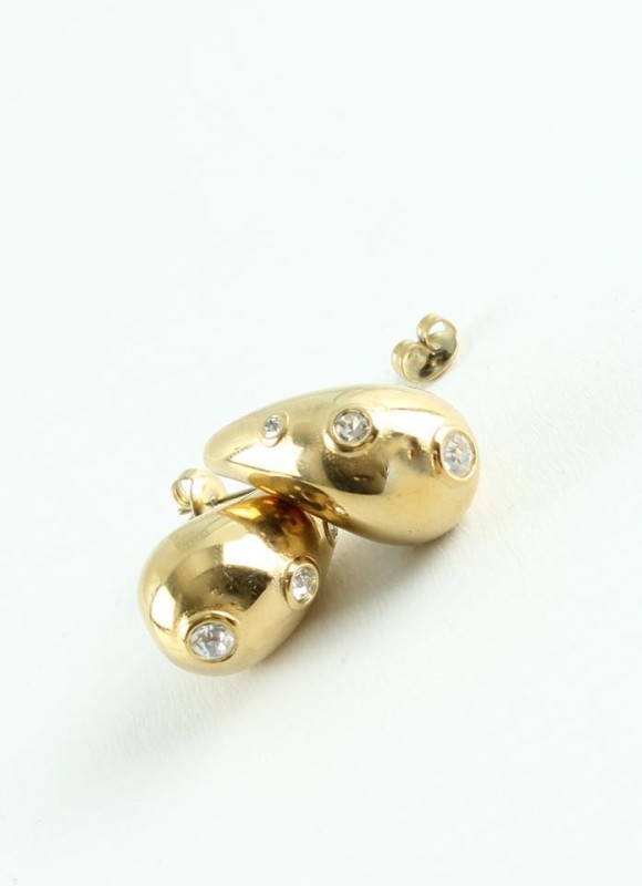 Pendientes de acero