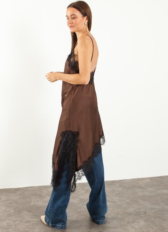 Vestido lencero