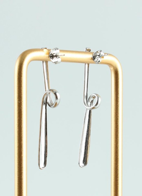 Pendientes acero