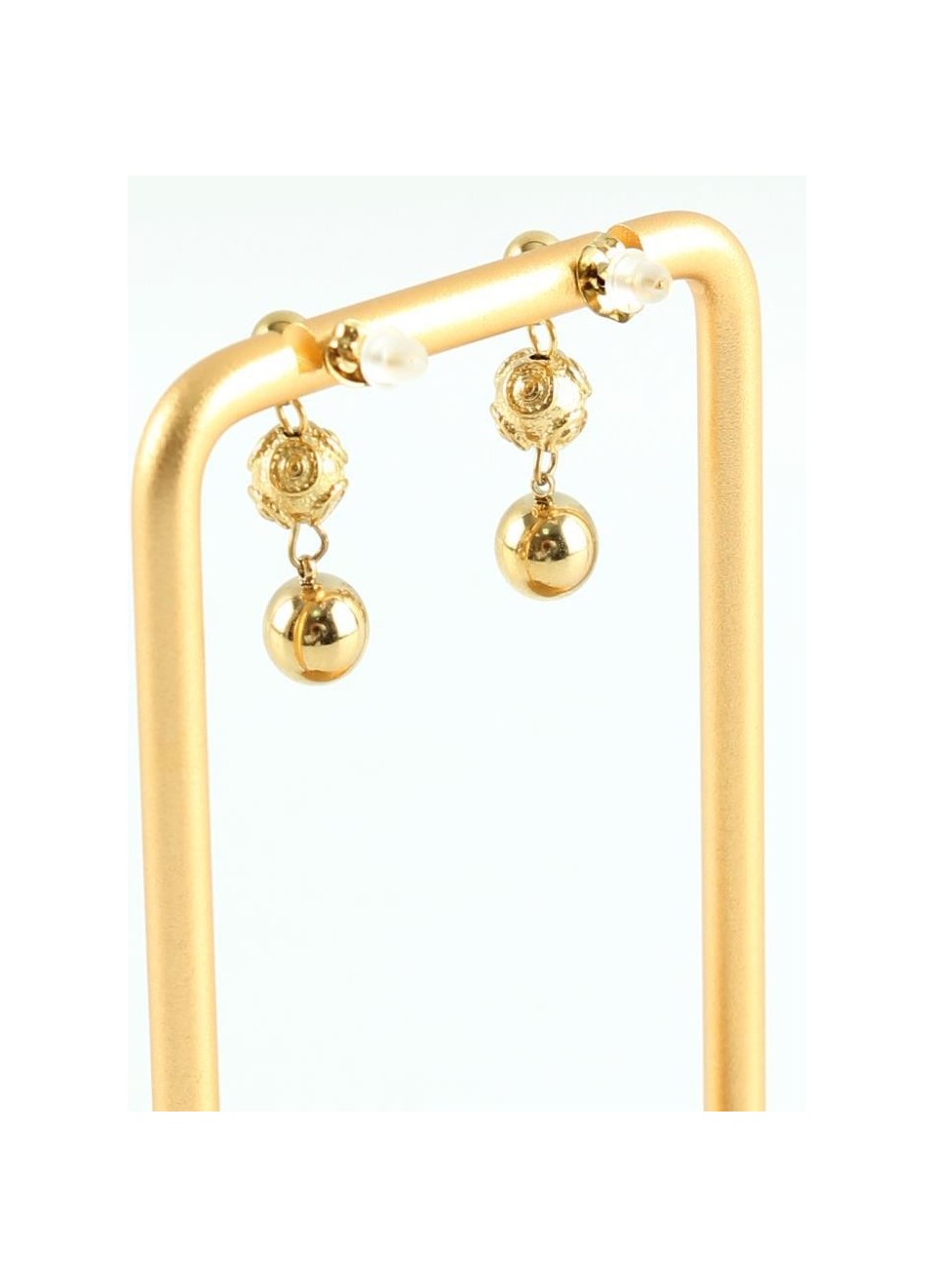 Pendientes de acero
