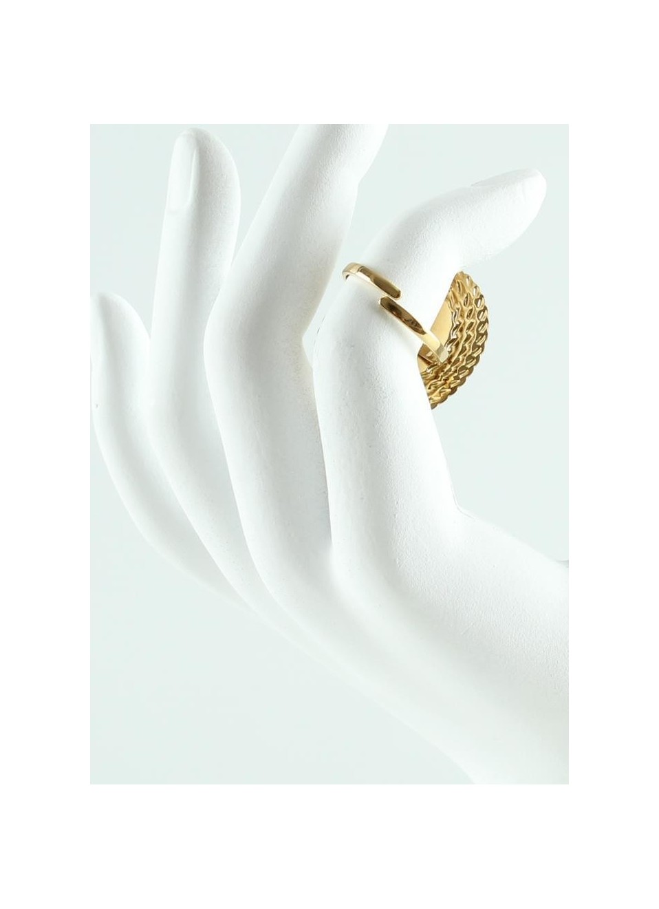 Anillo de acero