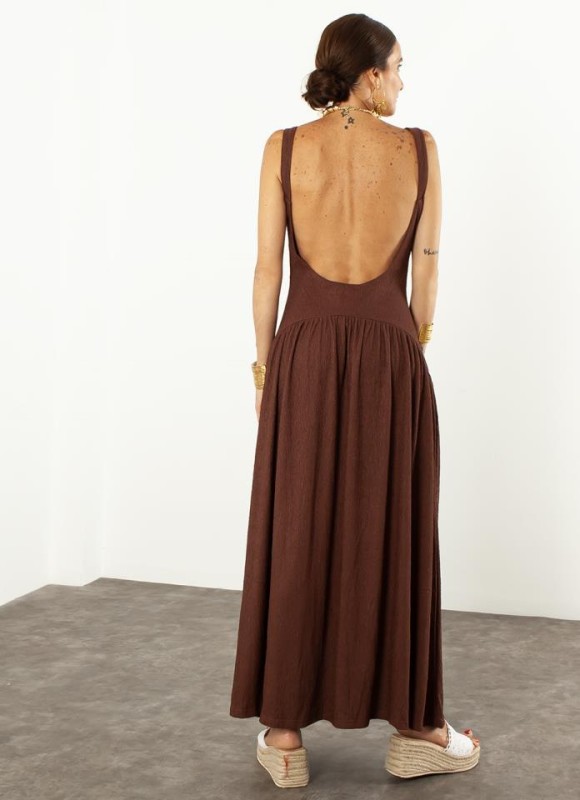 Vestido tirantes evase