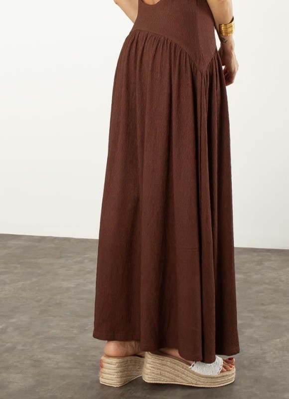 Vestido tirantes evase