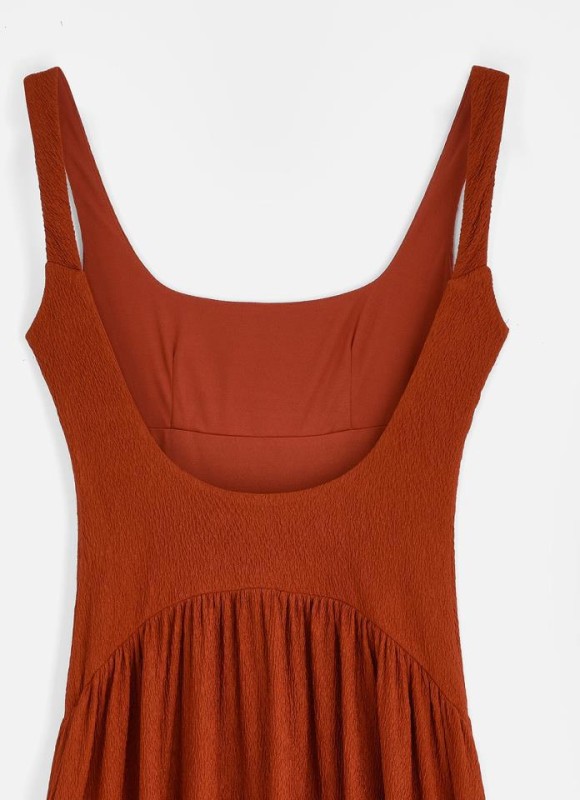 Vestido tirantes evase