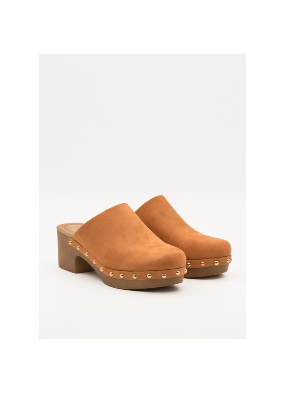 Zuecos Tachas