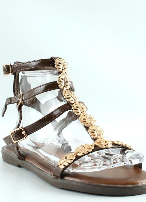 Sandalias hojas