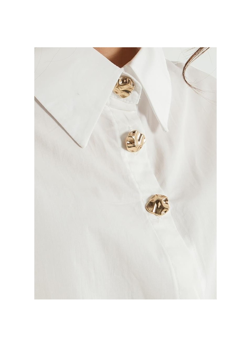 Camisa botones dorados