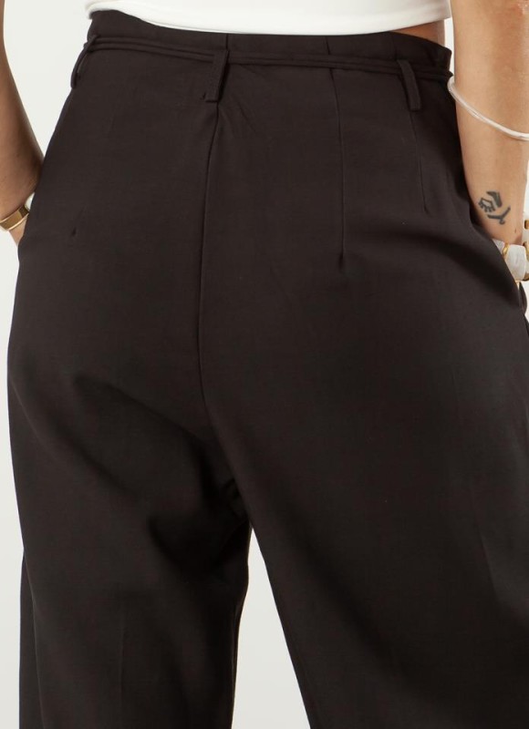 Pantalón pinzas lazada