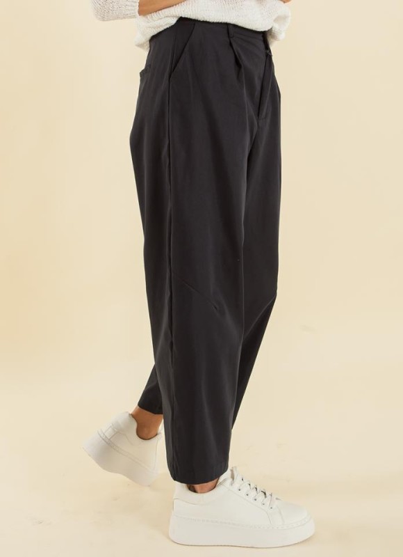 Pantalón culotte pinzas