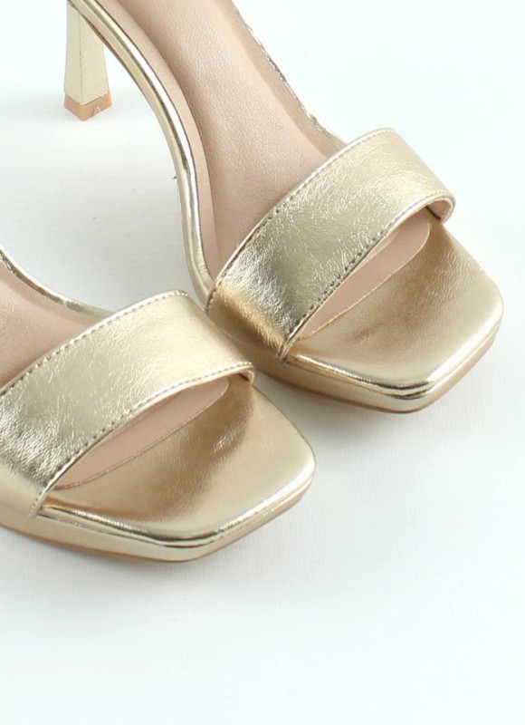Sandalias tacón fino