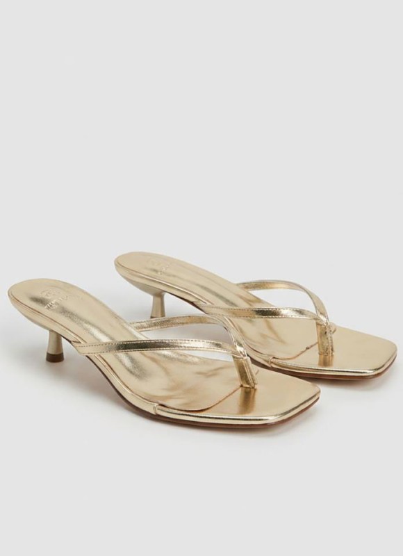 Sandalias tiras