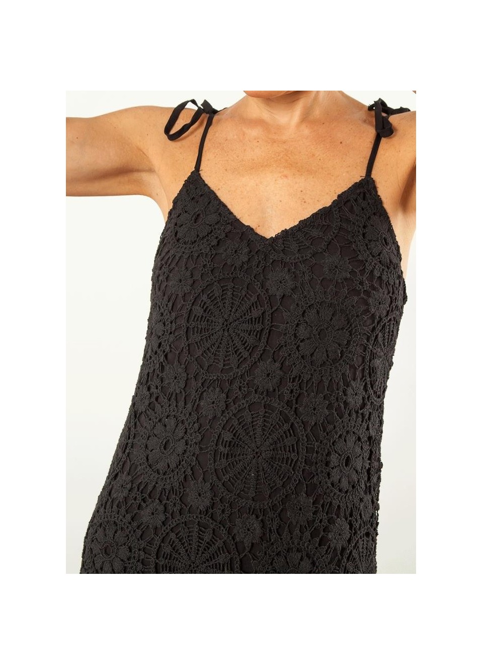 Vestido crochet atado