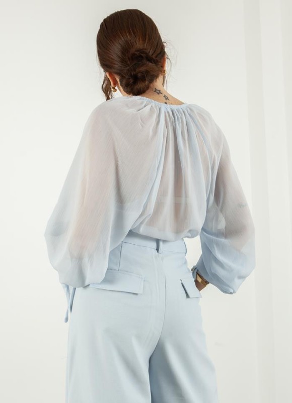 Blusa transparencias