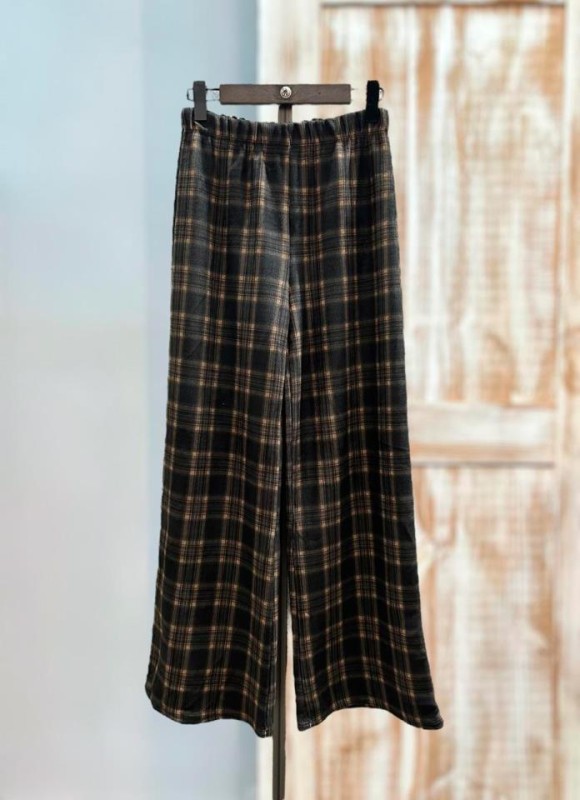 Pantalón cuadros