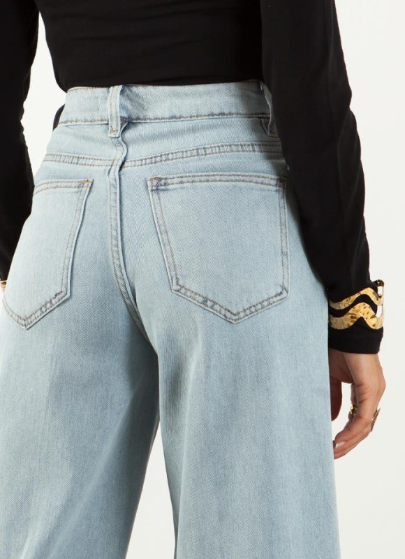 Jeans wide led