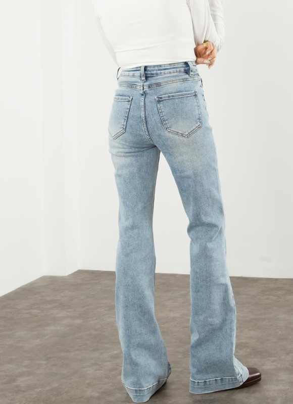 Jeans flare fit