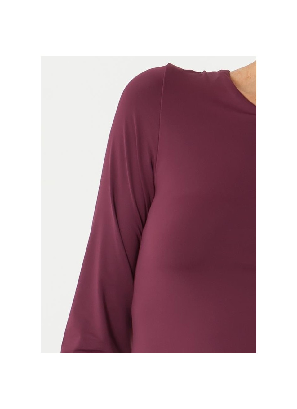 Body licra fria cuello amplio