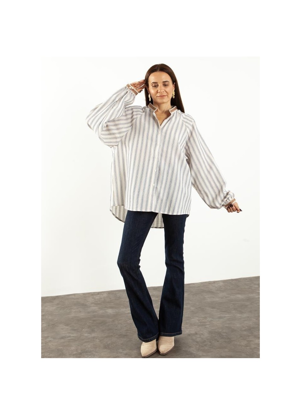 Camisa cuello maho
