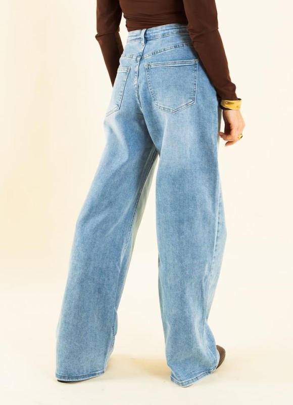 JEANS ASIMÉTRICO