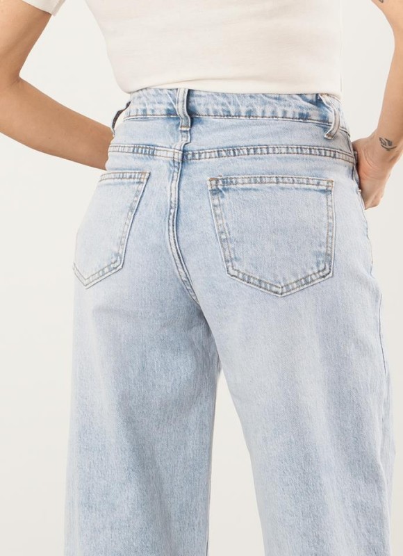 Jeans wide led