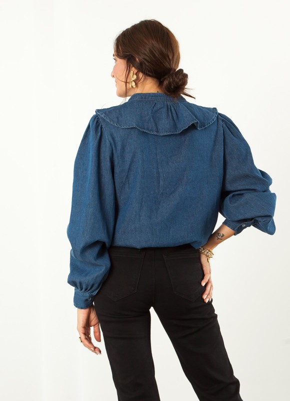 Camisa vaquera volantes