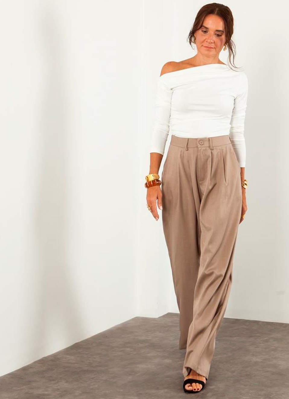 Pantalón Vestir Pinzas Beige Ancho | Premonición.online