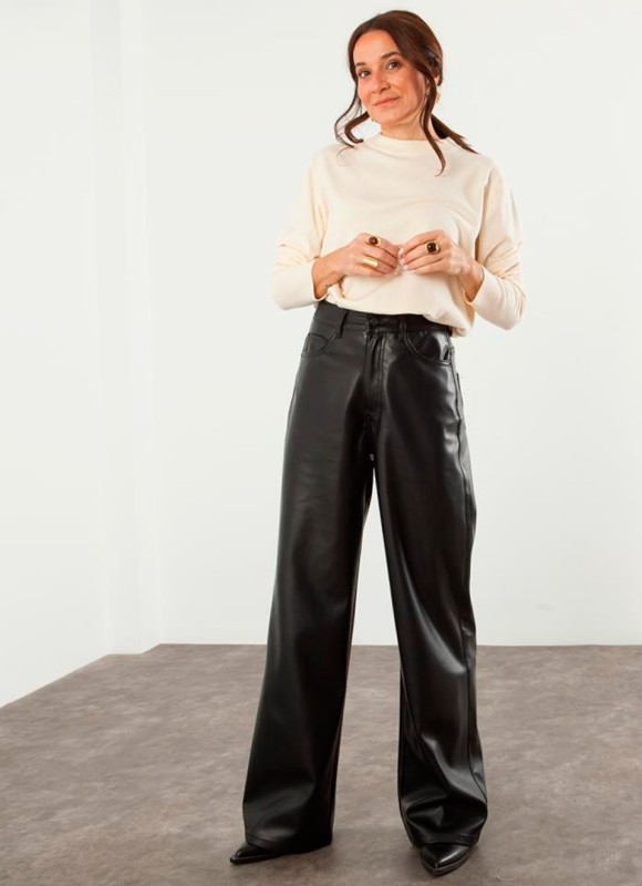 Pantalón polipiel dad fit full length