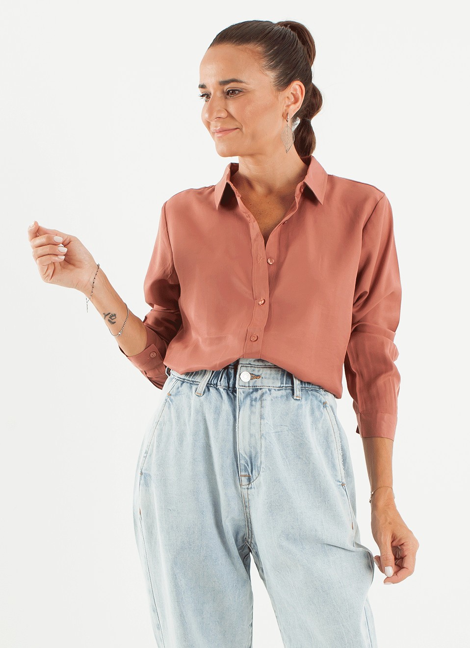 Camisa Básica Mujer | Tallas S a XXL | Premonición.online