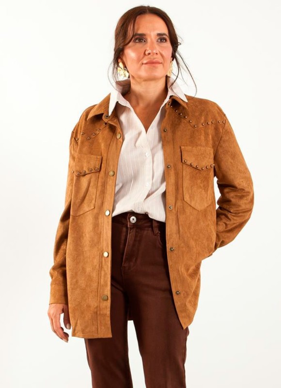 Sobrecamisa Antelina con Tachas Mujer Moderna | Premonición.online