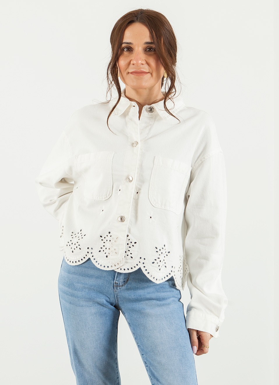 Cazadora denim calada