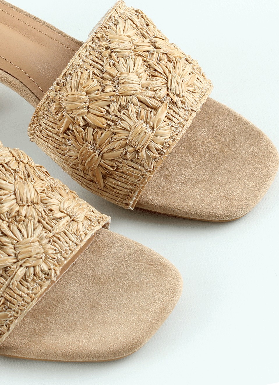 Sandalias efecto rafia