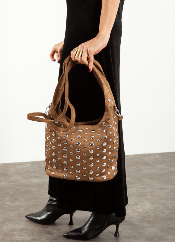 Bolso tachas