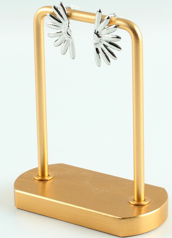 Pendientes de acero