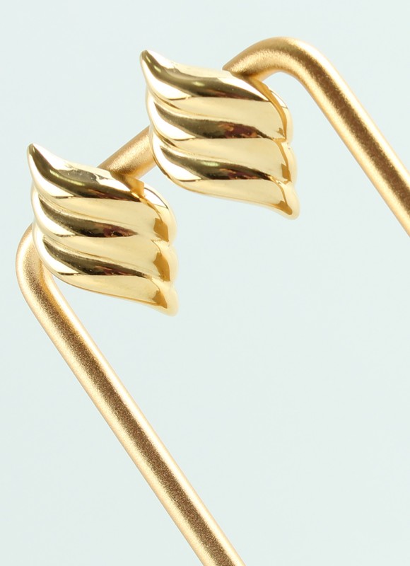 Pendientes de acero
