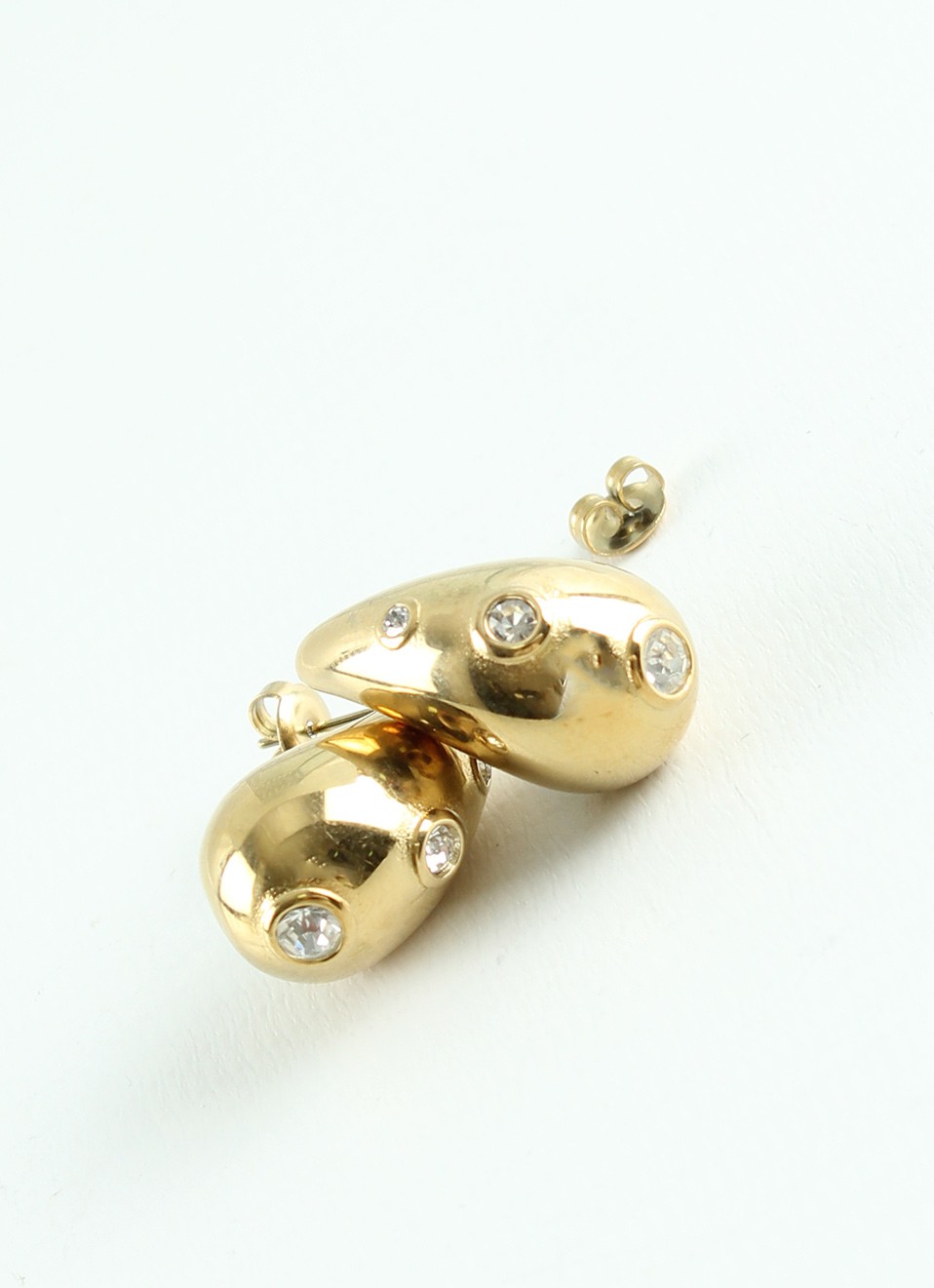 Pendientes de acero