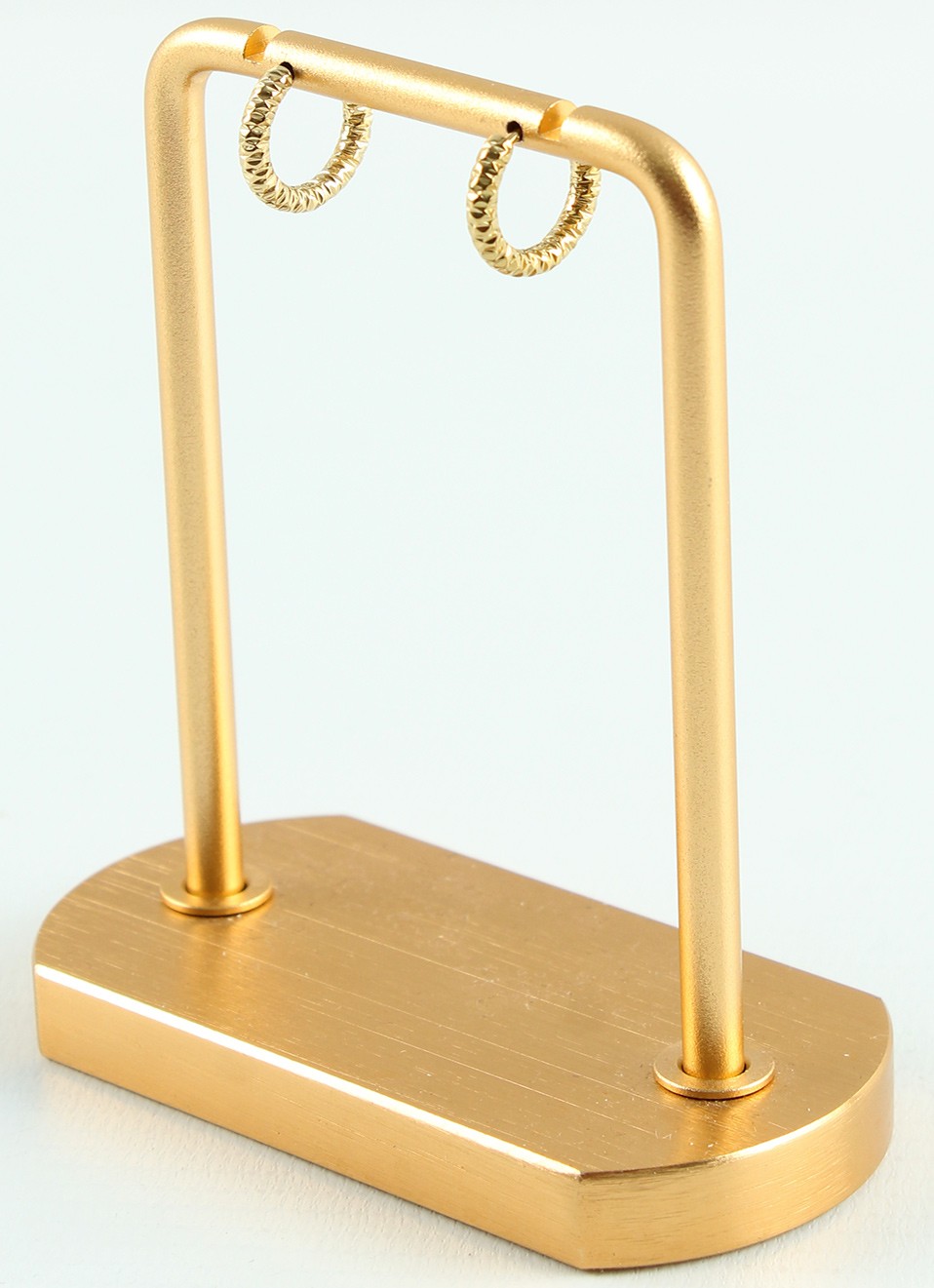 Pendientes de acero