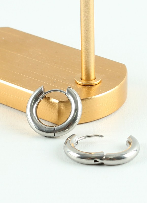 Pendientes de acero