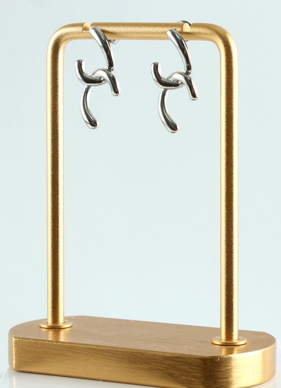 Pendientes acero