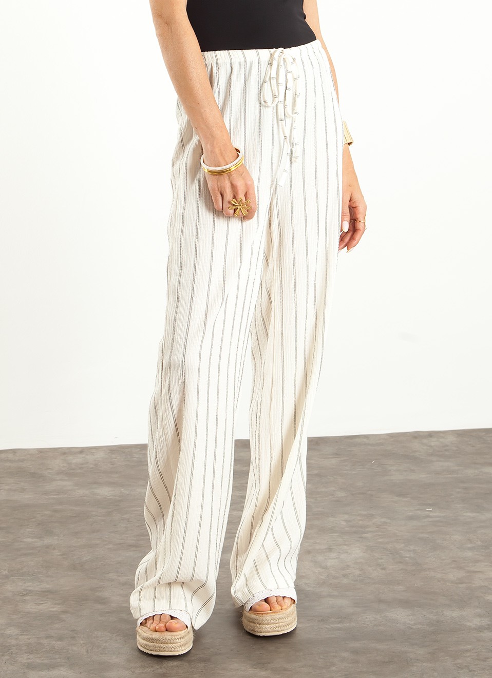 Pantalón Fluido Mujer | Crudo Blanco Camel | Premonición.online