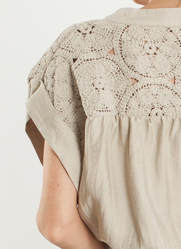 Camisa Oversize Crochet Mujer | Hombros | 18€ | Premonición.online